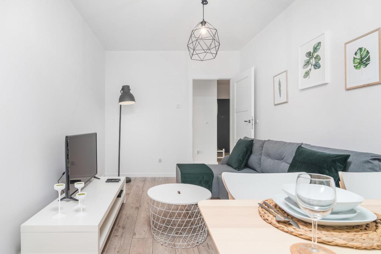 Botanic Gardens Apartment With Free Garage Wroclaw By Noclegi Renters Extérieur photo