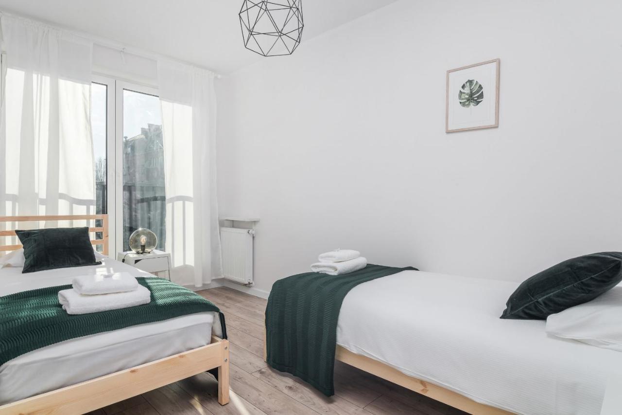 Botanic Gardens Apartment With Free Garage Wroclaw By Noclegi Renters Extérieur photo
