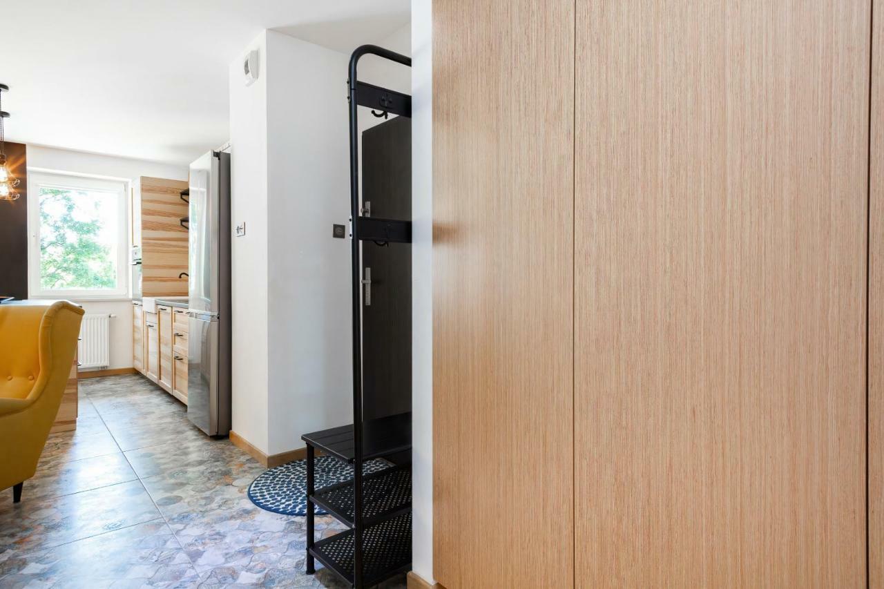 Botanic Gardens Apartment With Free Garage Wroclaw By Noclegi Renters Extérieur photo