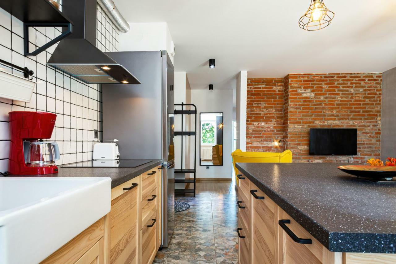 Botanic Gardens Apartment With Free Garage Wroclaw By Noclegi Renters Extérieur photo