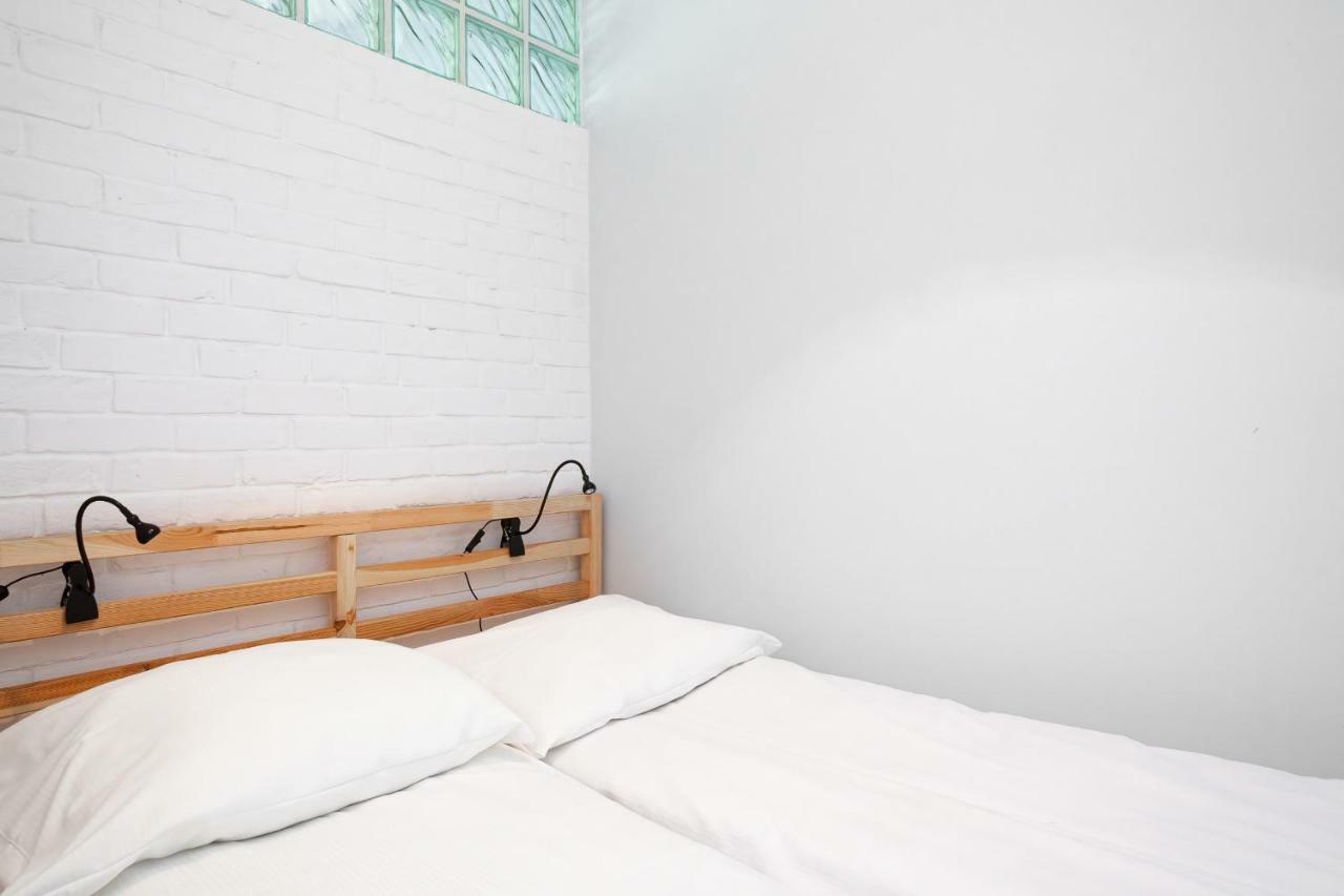 Botanic Gardens Apartment With Free Garage Wroclaw By Noclegi Renters Extérieur photo