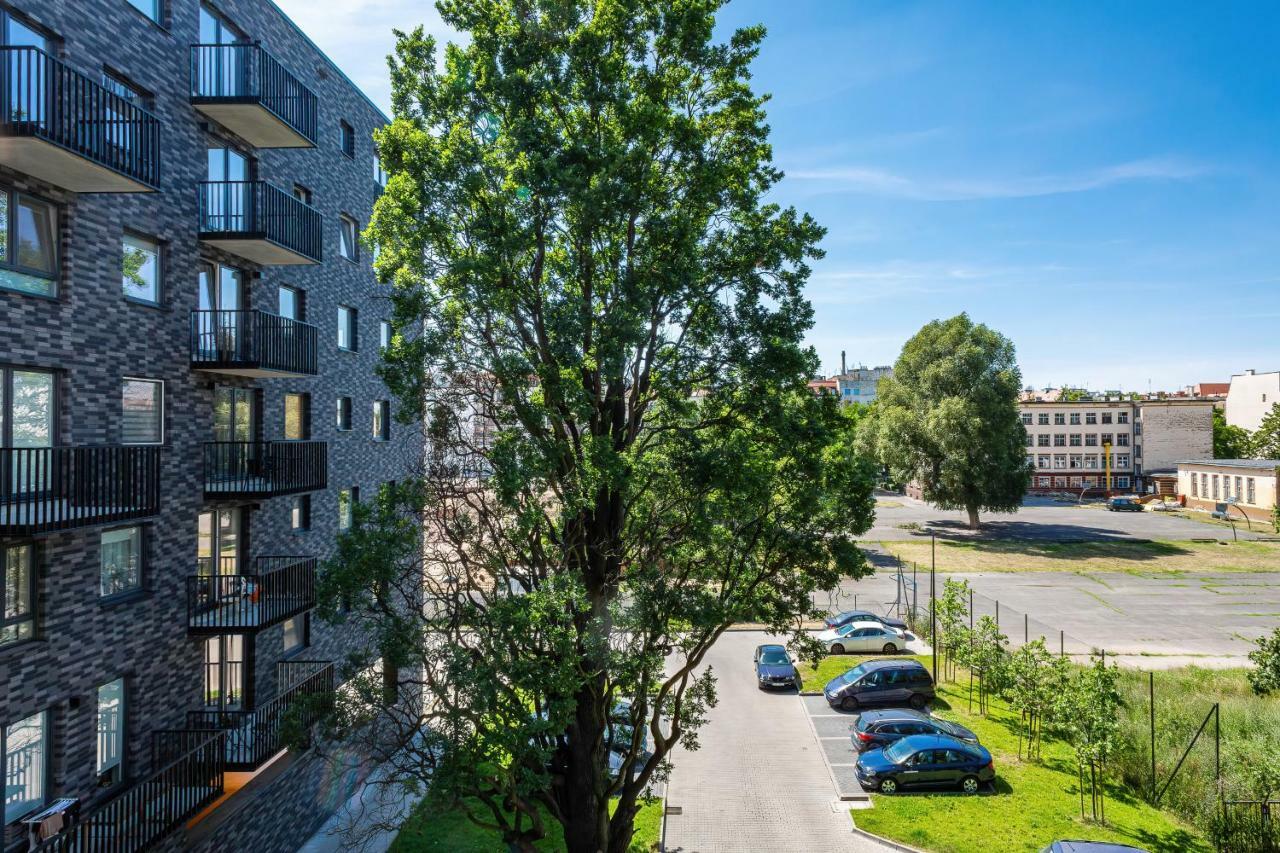 Botanic Gardens Apartment With Free Garage Wroclaw By Noclegi Renters Extérieur photo